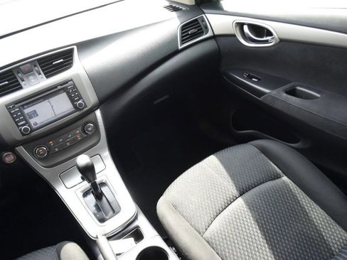 Used 2014 Nissan Sentra SR w/ SR Driver Package image 26