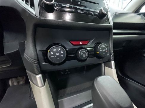 Used 2022 Subaru Forester AWD/4WD image 16