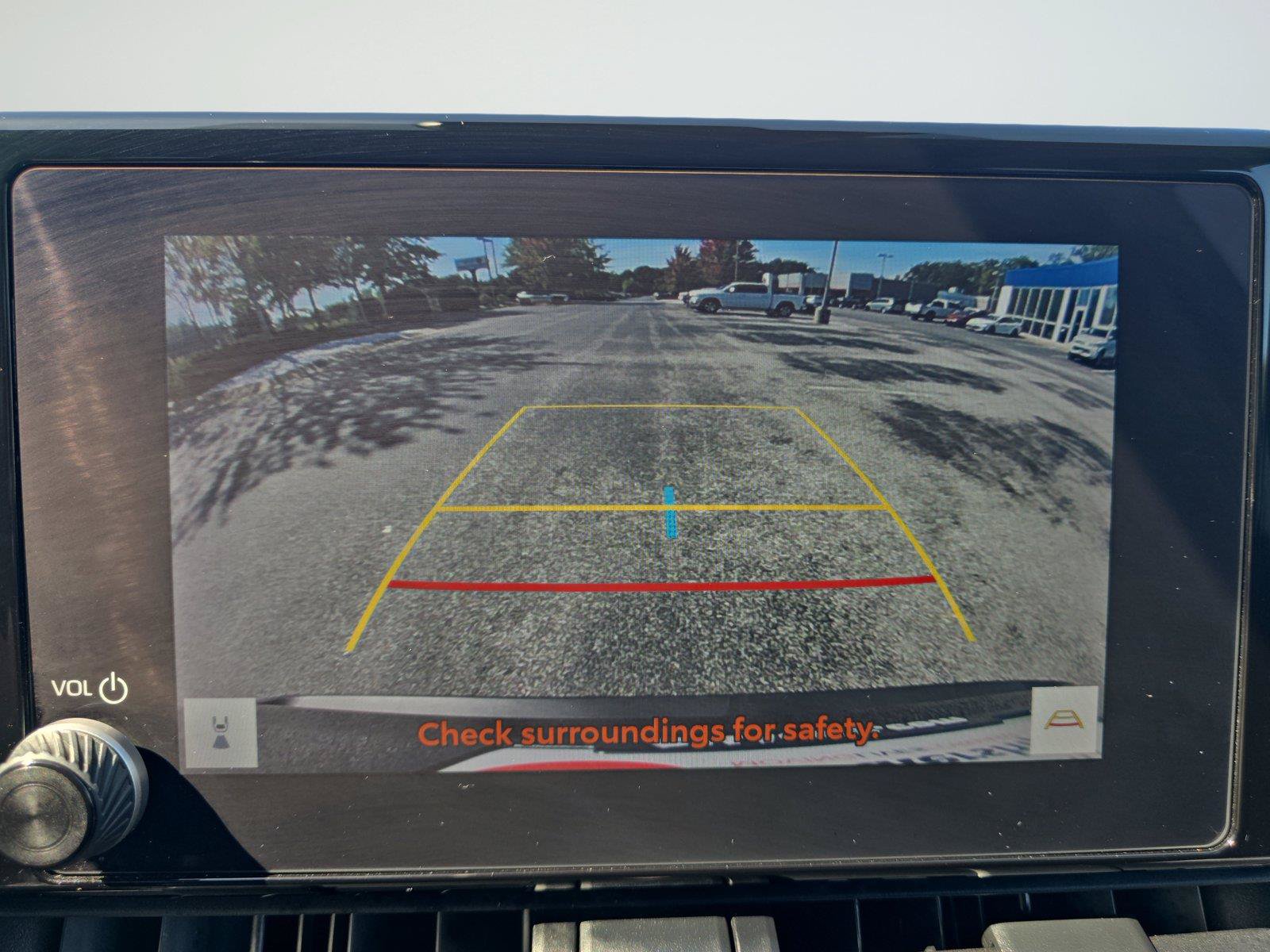 Used 2023 Toyota RAV4 XLE w/ Convenience Package AWD/4WD image 7