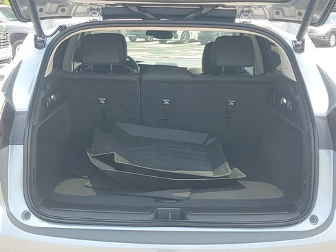 Certified 2023 Buick Envision Essence w/ Technology Package I AWD/4WD image 10