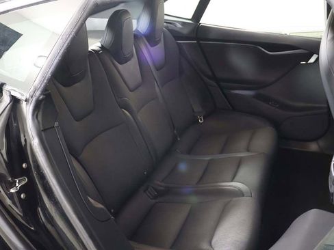 Used 2018 Tesla Model S 75D image 32