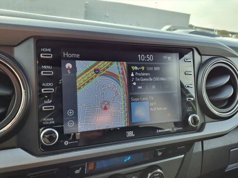 Used 2023 Toyota Tacoma TRD Off-Road image 7