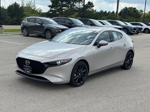 Used 2022 MAZDA MAZDA3 s FWD image 31