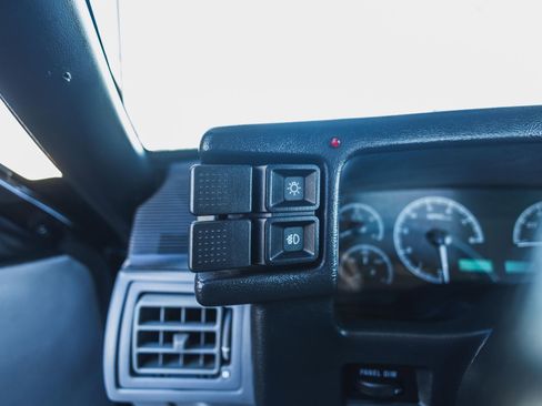 Used 1993 Ford Mustang Cobra image 42