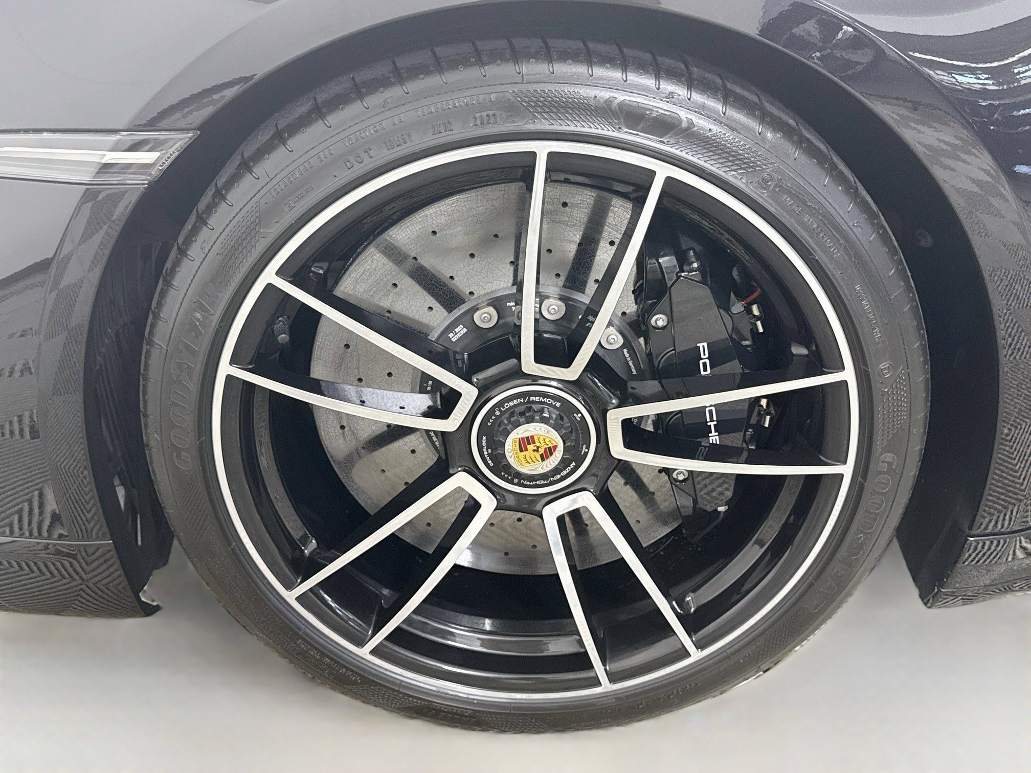 Certified 2024 Porsche 911 Turbo S AWD/4WD image 27