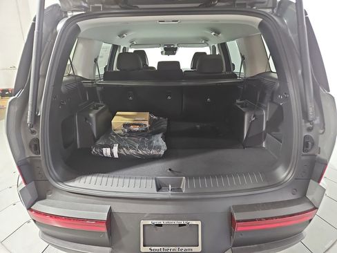 New 2026 Hyundai Santa Fe SE image 22