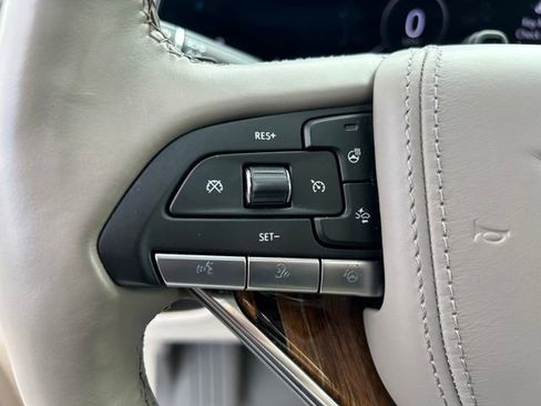 Used 2023 Cadillac Escalade Sport Platinum w/ LPO, ONYX Package image 26