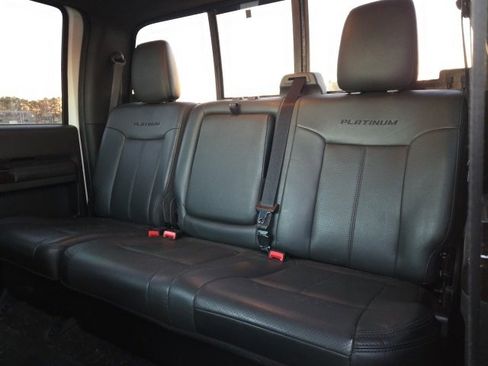 Used 2013 Ford F250 Platinum w/ FX4 Off Road Pkg image 13