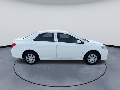Used 2013 Toyota Corolla L image 9