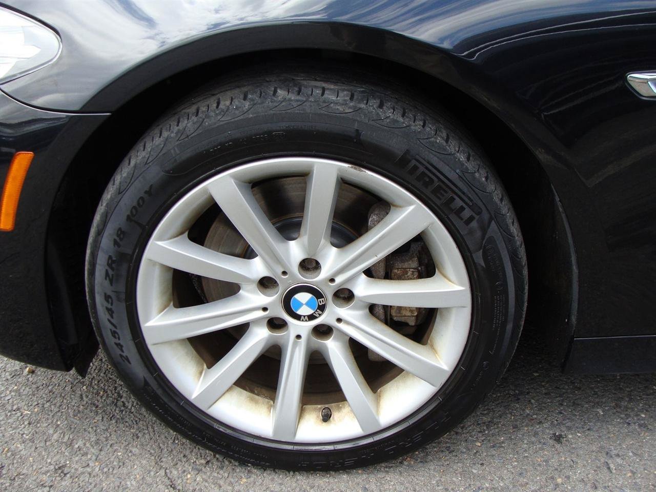 Used 2014 BMW 535i xDrive Sedan AWD/4WD image 38