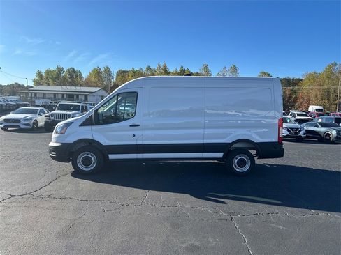 New 2026 Ford Transit 250 148 Medium Roof image 8