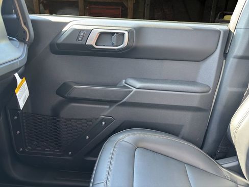 New 2026 Ford Bronco Badlands AWD/4WD image 11