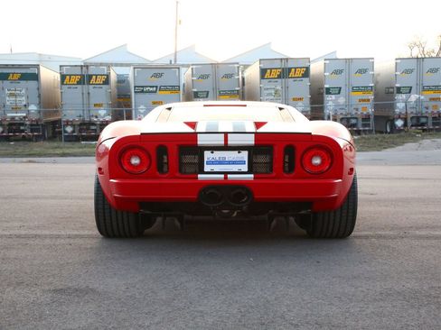 Used 2005 Ford GT image 33
