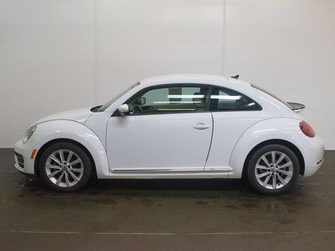 Used 2017 Volkswagen Beetle 1.8T SE FWD image 7