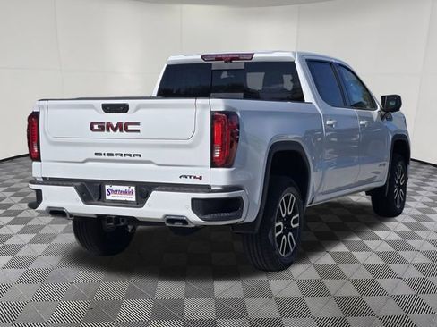 Used 2025 GMC Sierra 1500 AT4 w/ AT4 Premium Package image 5
