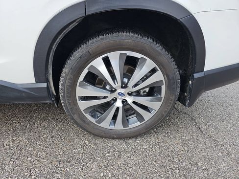 Used 2019 Subaru Ascent Limited AWD/4WD image 43