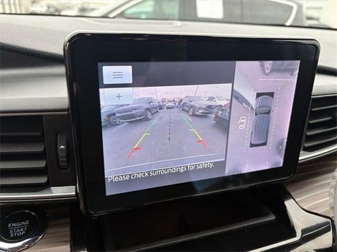 Used 2023 Ford Explorer Limited w/ Equipment Group 301A image 18