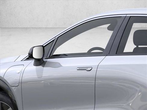New 2026 Cadillac Optiq Luxury 1 RWD image 12