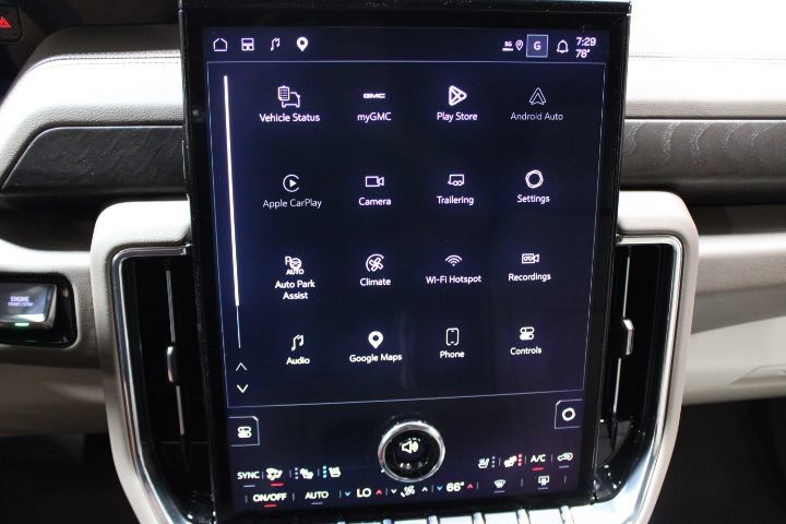 New 2026 GMC Yukon XL Denali w/ Denali Reserve Package AWD/4WD image 5