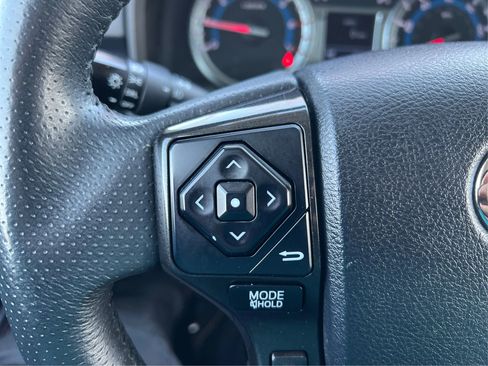 Used 2019 Toyota 4Runner TRD Off-Road image 27