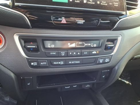Used 2024 Honda Ridgeline RTL image 15