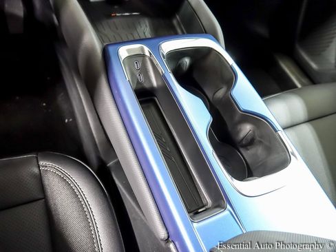 New 2026 Chevrolet Equinox EV LT image 18