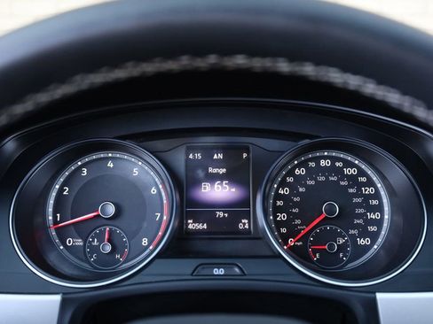 Used 2021 Volkswagen Atlas SE image 47