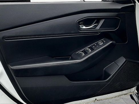 Used 2023 Honda Accord Sport image 19