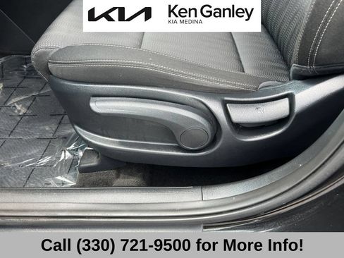 Certified 2022 Kia Sportage LX FWD image 29