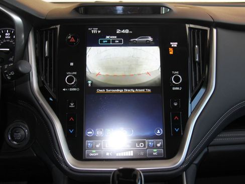 Used 2025 Subaru Outback Touring XT AWD/4WD image 17