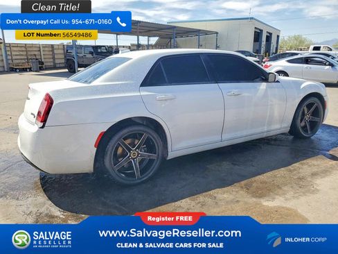 Used 2019 Chrysler 300 S RWD image 4