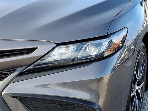 Certified 2023 Toyota Camry SE image 9