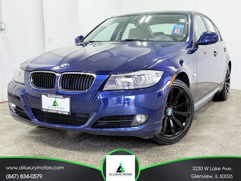 Used 2011 BMW 328i xDrive 328i xDrive Sedan 4D image 1