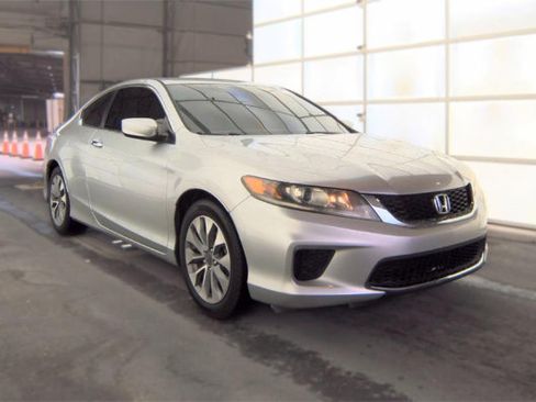 Used 2014 Honda Accord LX-S image 3