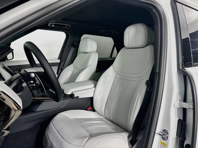 New 2027 Land Rover Range Rover Sport SE AWD/4WD image 21