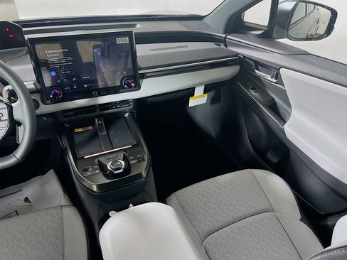 New 2026 Subaru Solterra image 18