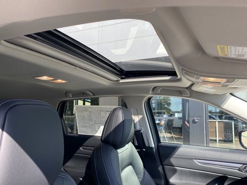 New 2025 MAZDA CX-5 AWD 2.5 S w/ Premium Plus Pkg image 11