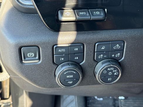 Used 2025 Chevrolet Silverado 2500 High Country w/ High Country Premium Package AWD/4WD image 12