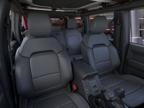 New 2026 Ford Bronco Outer Banks AWD/4WD image 10