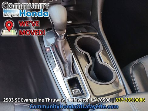 Used 2023 Chevrolet Equinox Premier FWD image 29