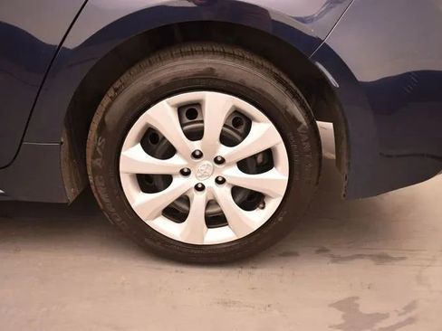 Used 2024 Toyota Corolla LE FWD image 34