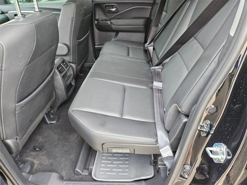 Used 2023 Honda Ridgeline RTL-E image 12