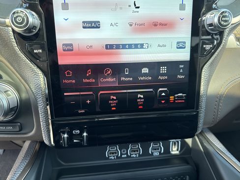 New 2026 RAM 1500 Limited image 35