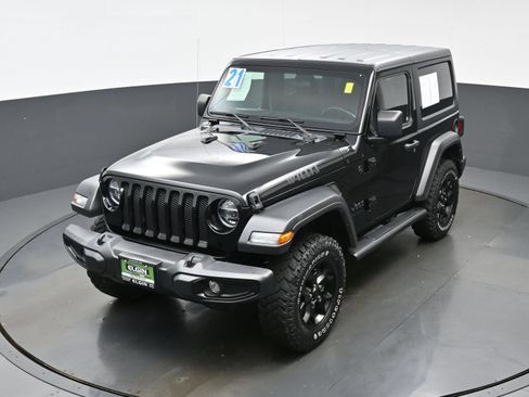 Used 2021 Jeep Wrangler Sport AWD/4WD image 34