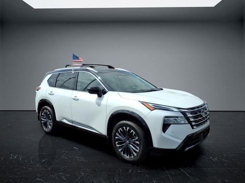 Certified 2026 Nissan Rogue Platinum w/ Platinum Premium Package AWD/4WD image 1