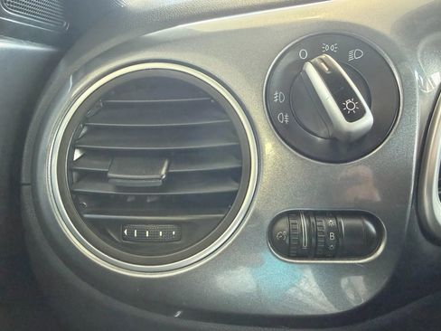 Used 2012 Volkswagen Beetle 2.5 FWD image 16