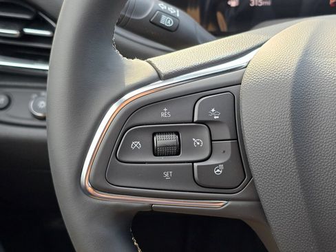 New 2026 Buick Envista Avenir FWD image 20