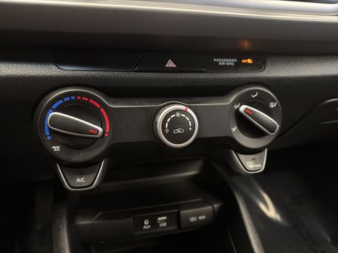 Used 2019 Kia Rio LX image 20
