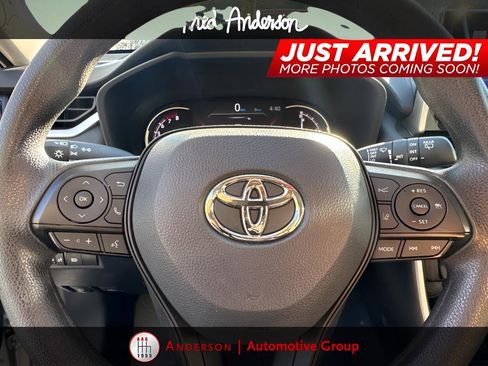Certified 2024 Toyota RAV4 XLE image 7