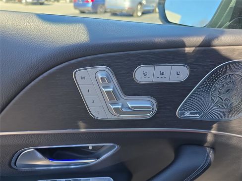 Used 2021 Mercedes-Benz GLS 450 4MATIC image 20